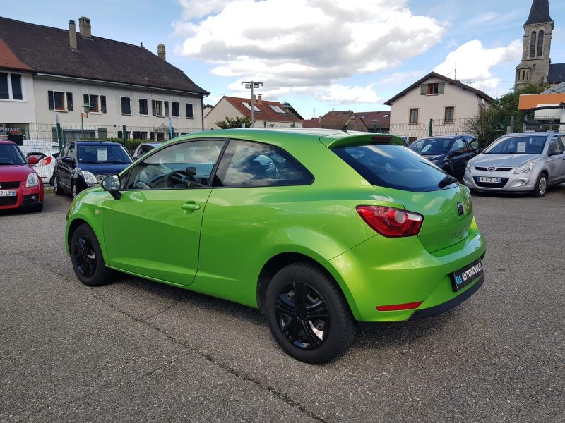 SEAT IBIZA IV SC 2012. Auto Dakar organise des rallyes et événements automobiles pour promouvoir la culture automobile au Sénégal avec des activités ludiques et pédagogiques. Ces manifestations renforcent les liens avec notre communauté de passionnés et développent l'expertise locale.