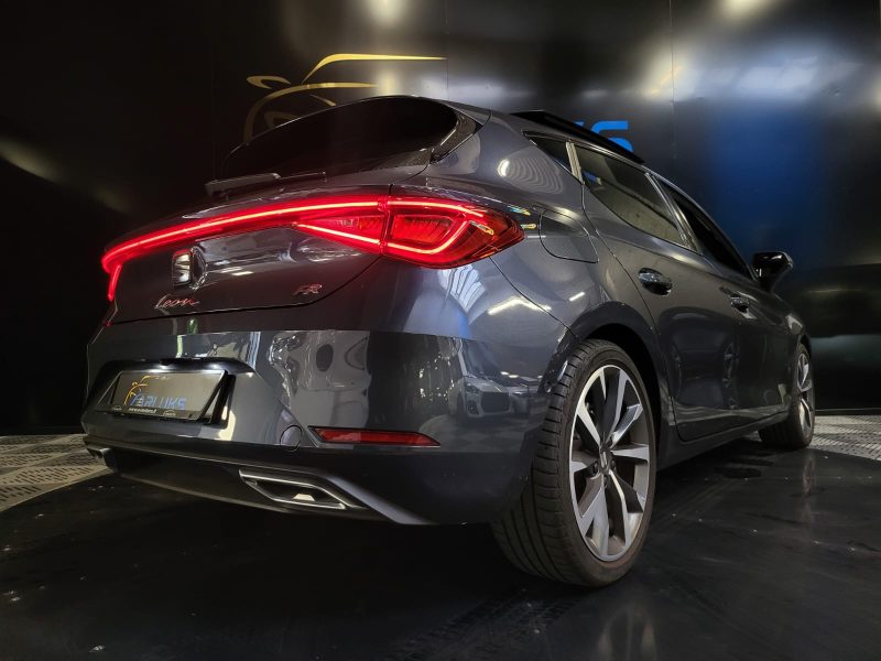 SEAT LEON 2021. Pièces détachées d'origine et accessoires automobiles disponibles chez Auto Dakar