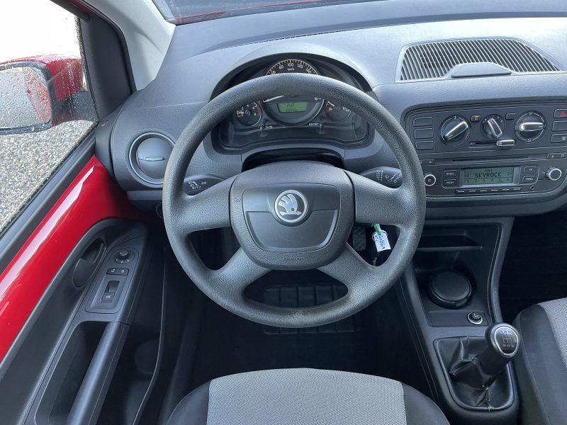 SKODA CITIGO 2012. Auto Dakar vous offre les meilleures marques automobiles mondiales à prix compétitifs