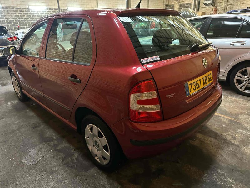 SKODA FABIA I 2006. Voitures neuves et d'occasion certifiées : Auto Dakar garantit la qualité