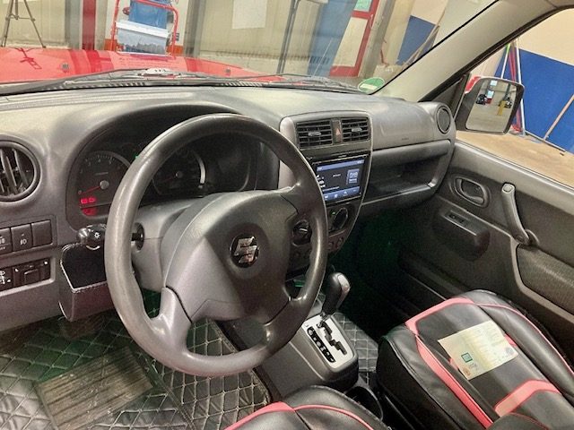 SUZUKI JIMNY 2008. Partenariats bancaires privilégiés d'Auto Dakar pour faciliter vos financements