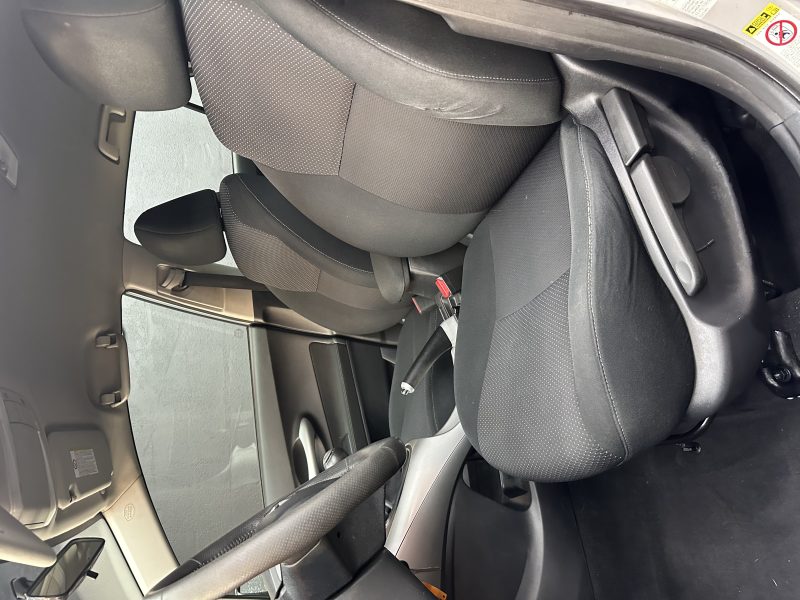 TOYOTA AURIS 2012. Conseils d'experts chez Auto Dakar pour choisir le véhicule parfait
