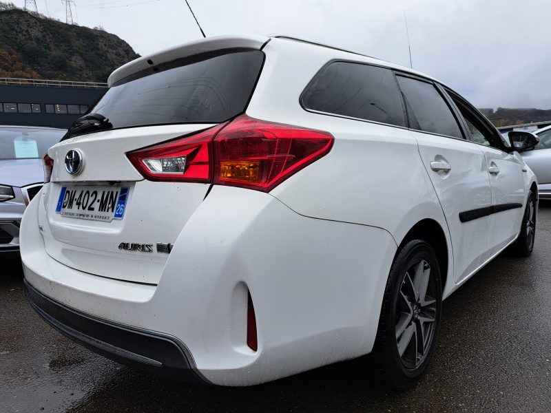 TOYOTA AURIS BREAK 2014. Auto Dakar investit dans les technologies modernes pour optimiser vos services