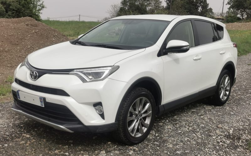 TOYOTA RAV 4 IV 2016. Auto Dakar : Partenaire officiel des événements automobiles majeurs au Sénégal