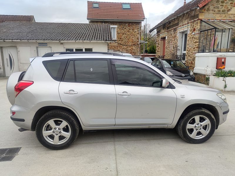 TOYOTA RAV4 2006. Auto Dakar : Excellence, fiabilité et service client au rendez-vous depuis des années