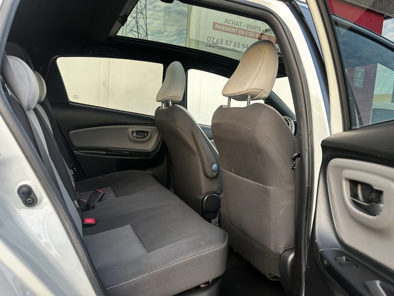 TOYOTA YARIS HYBRID 2017. Auto Dakar propose des formations spécialisées en conduite tout-terrain et conduite en conditions difficiles adaptées au contexte africain. Ces stages pratiques renforcent votre maîtrise du véhicule et améliorent votre sécurité sur tous types de terrains.