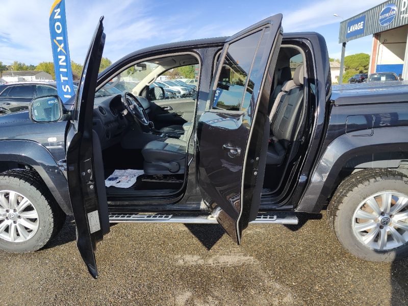 VOLKSWAGEN AMAROK 2012. Le service de préparation véhicule Auto Dakar personnalise votre automobile selon vos préférences avec équipements spécifiques et accessoires haut de gamme. Notre atelier de customisation transforme votre véhicule en exemplaire unique parfaitement adapté à vos besoins.