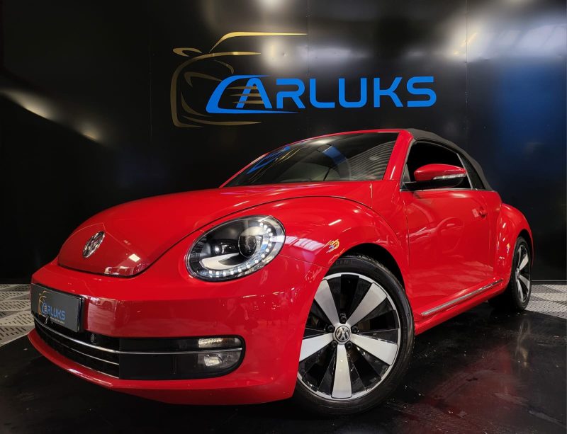 VOLKSWAGEN COCCINELLE CABRIOLET 2013. Auto Dakar met à votre disposition une équipe d'experts passionnés d'automobile