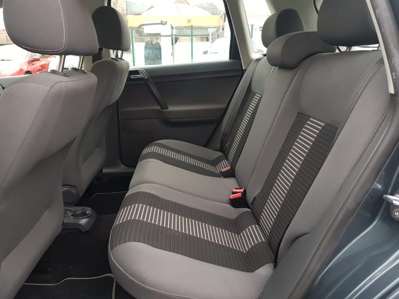 VOLKSWAGEN POLO IV 2009. Concessionnaire de référence, Auto Dakar vous garantit transparence et qualité