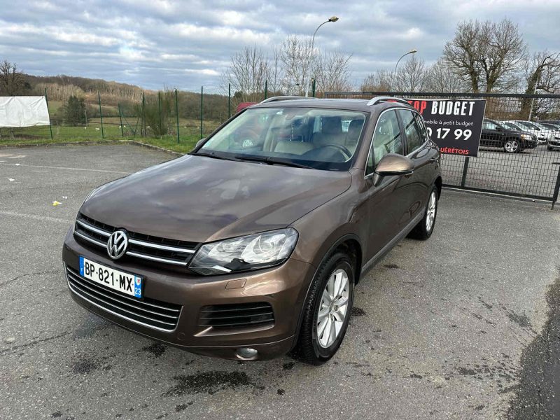 VOLKSWAGEN TOUAREG 2011. Le département import-export d'Auto Dakar facilite l'acquisition de véhicules spécifiques en provenance directe des constructeurs internationaux. Notre expertise douanière et logistique vous garantit une importation sécurisée avec toutes les conformités réglementaires requises.