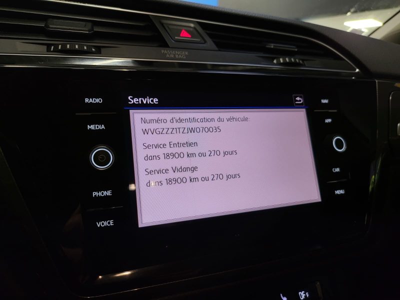 VOLKSWAGEN TOURAN 2018. Auto Dakar, c'est l'assurance d'un service professionnel et d'une expertise automobile reconnue