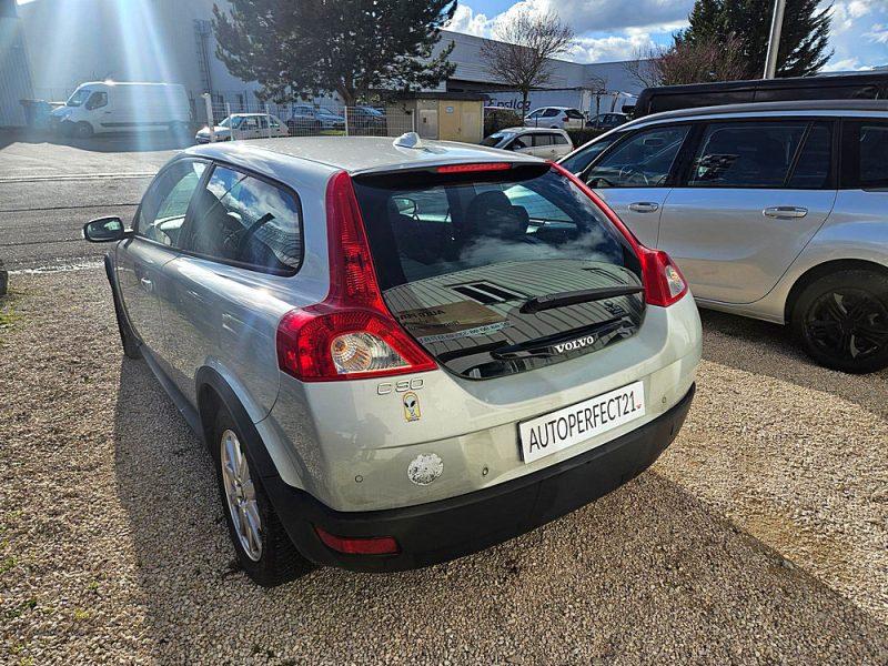 VOLVO C30 2008. Auto Dakar, c'est l'assurance d'un service professionnel et d'une expertise automobile reconnue
